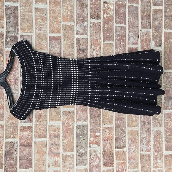 Alexander Mcqueen sleeveless Dress Small - Picture 4 of 6